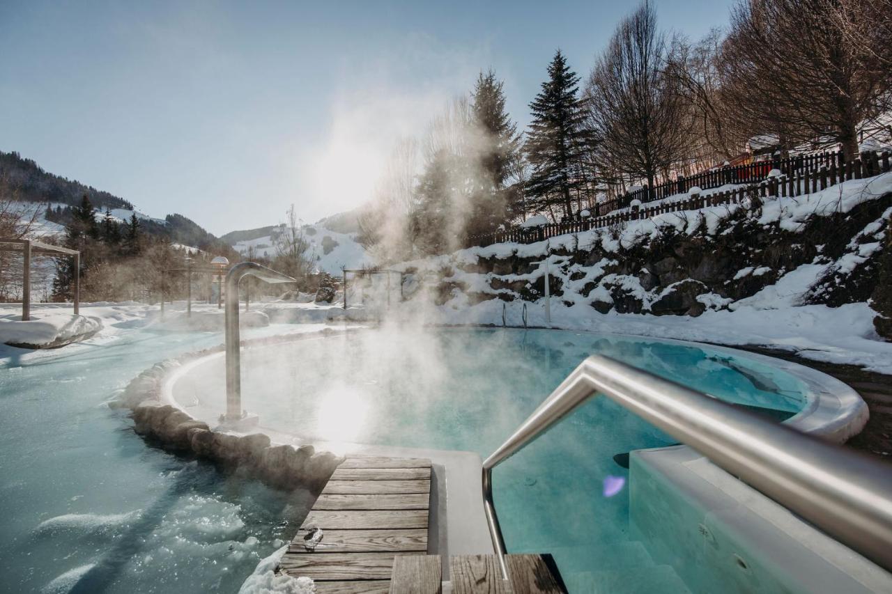 Familien Hotell Saalbach-Hinterglemm Eksteriør bilde